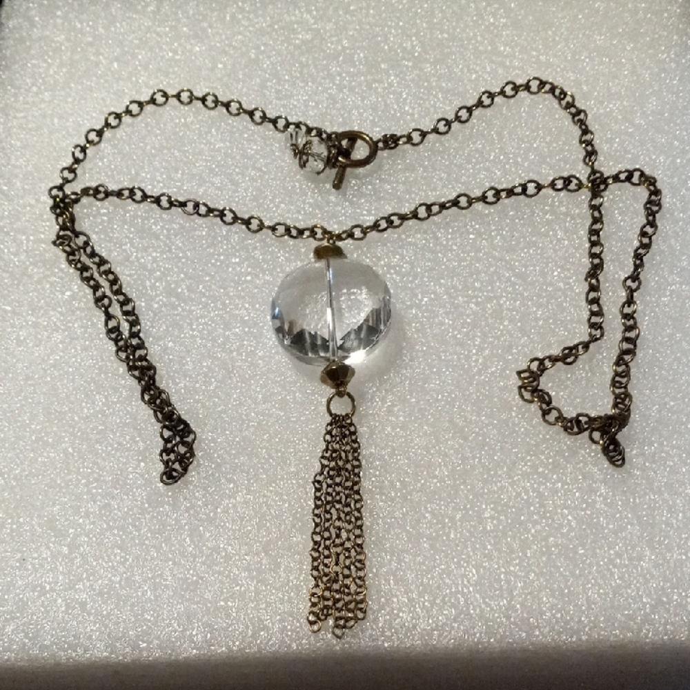 Premeir design Elegant Gold Chain Necklace with large multi facetCrystal Pendant